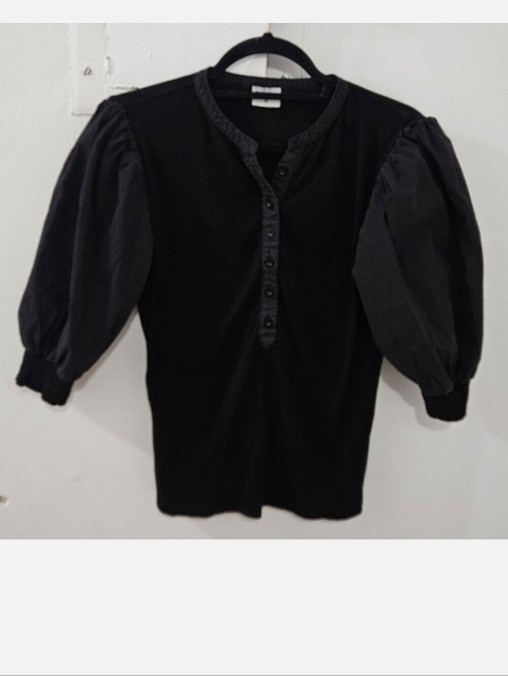 BLANK Puff Sleeve Ribbed Top